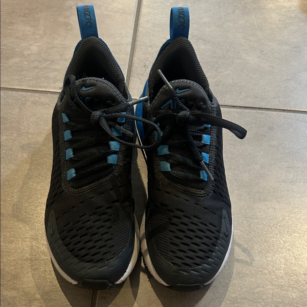 Nike Black and Teal Athletic Shoes